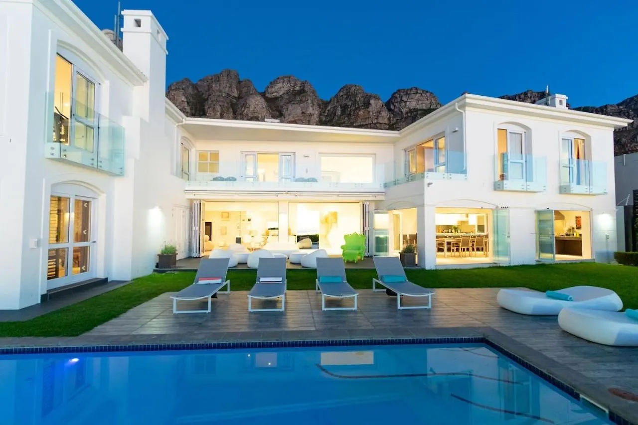 Villa La Maison Hermes - Heated Saltwater Pool Città del Capo